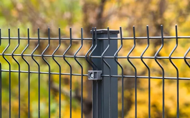 Top Reasons Fencing for Commercial Property Is a Smart Investment